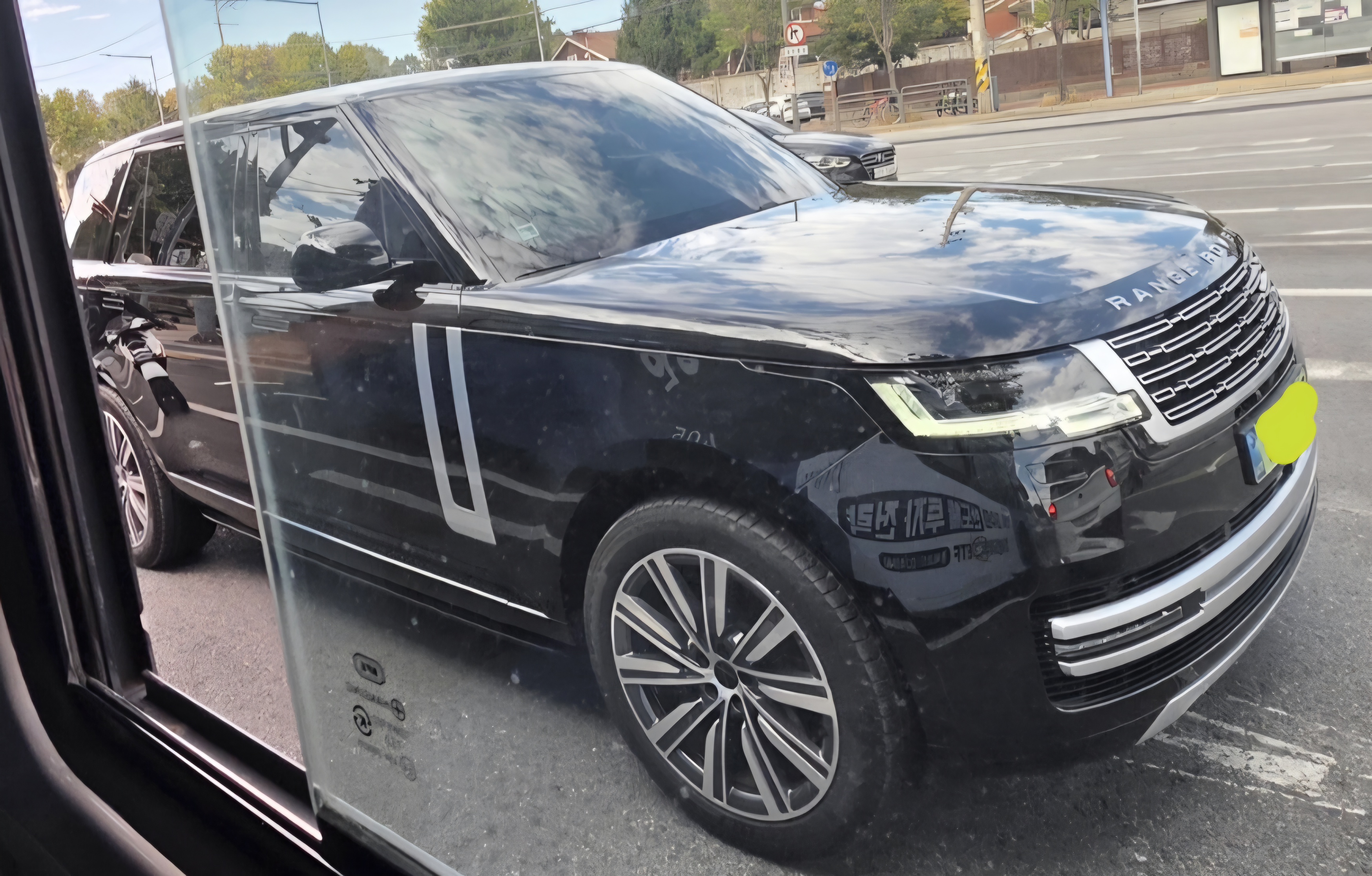 Land Rover Range Rover SPOT 게시글 이미지