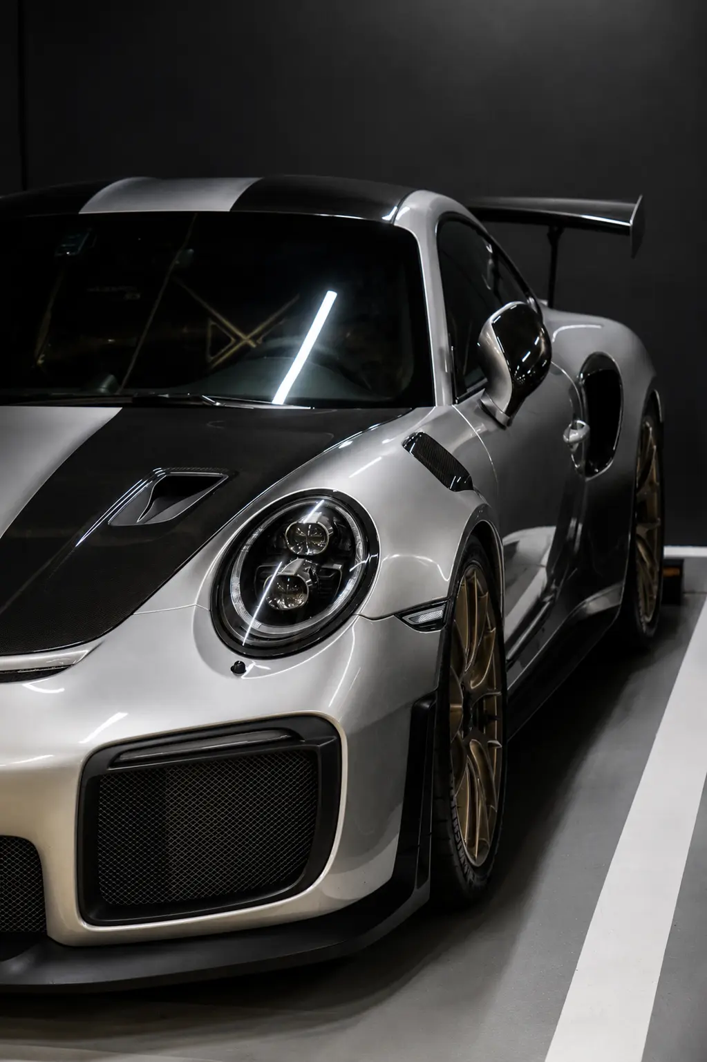 Porsche 911 gt2 rs Weissach 사진 2
