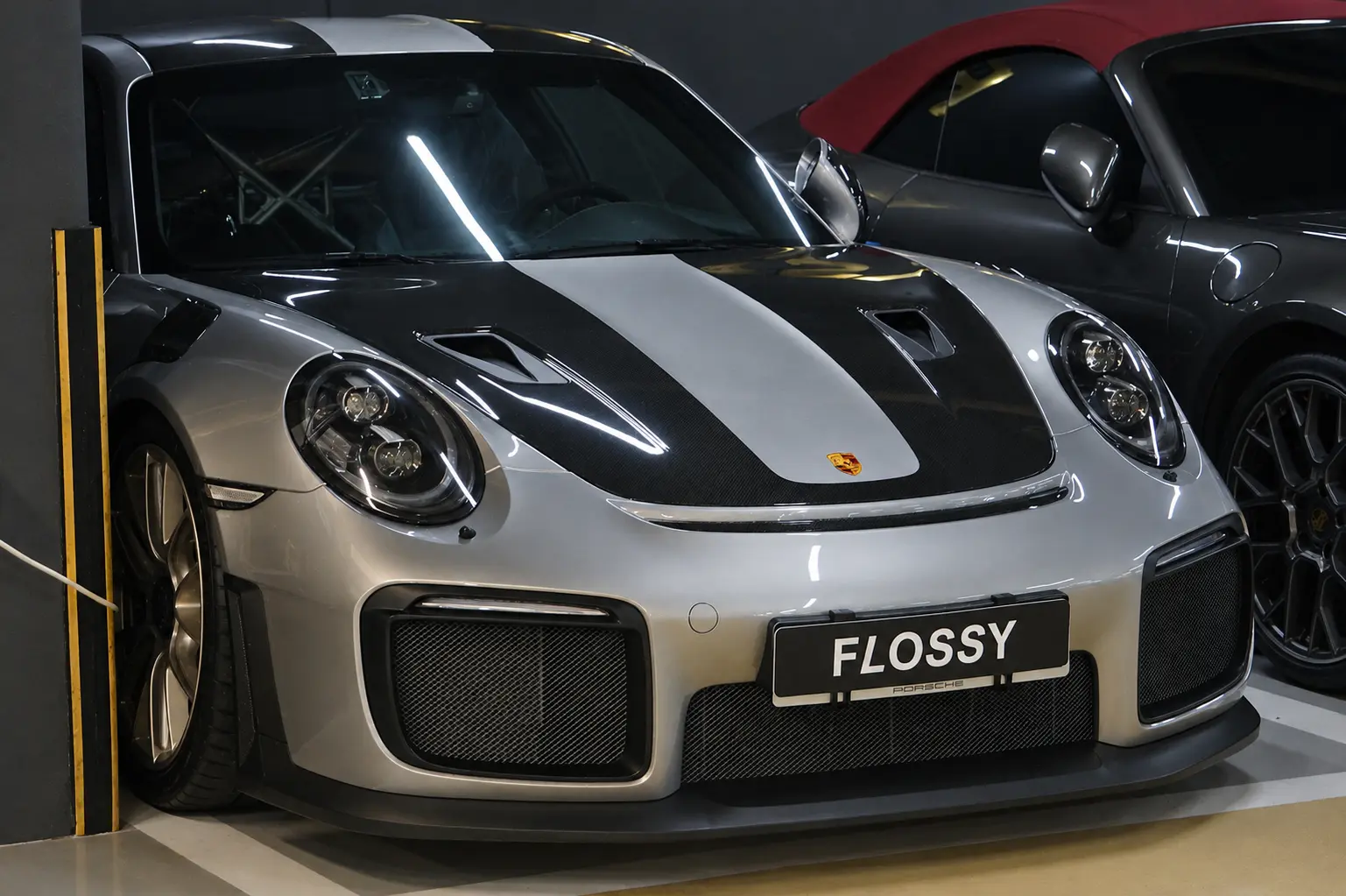 Porsche 911 gt2 rs Weissach 사진 4