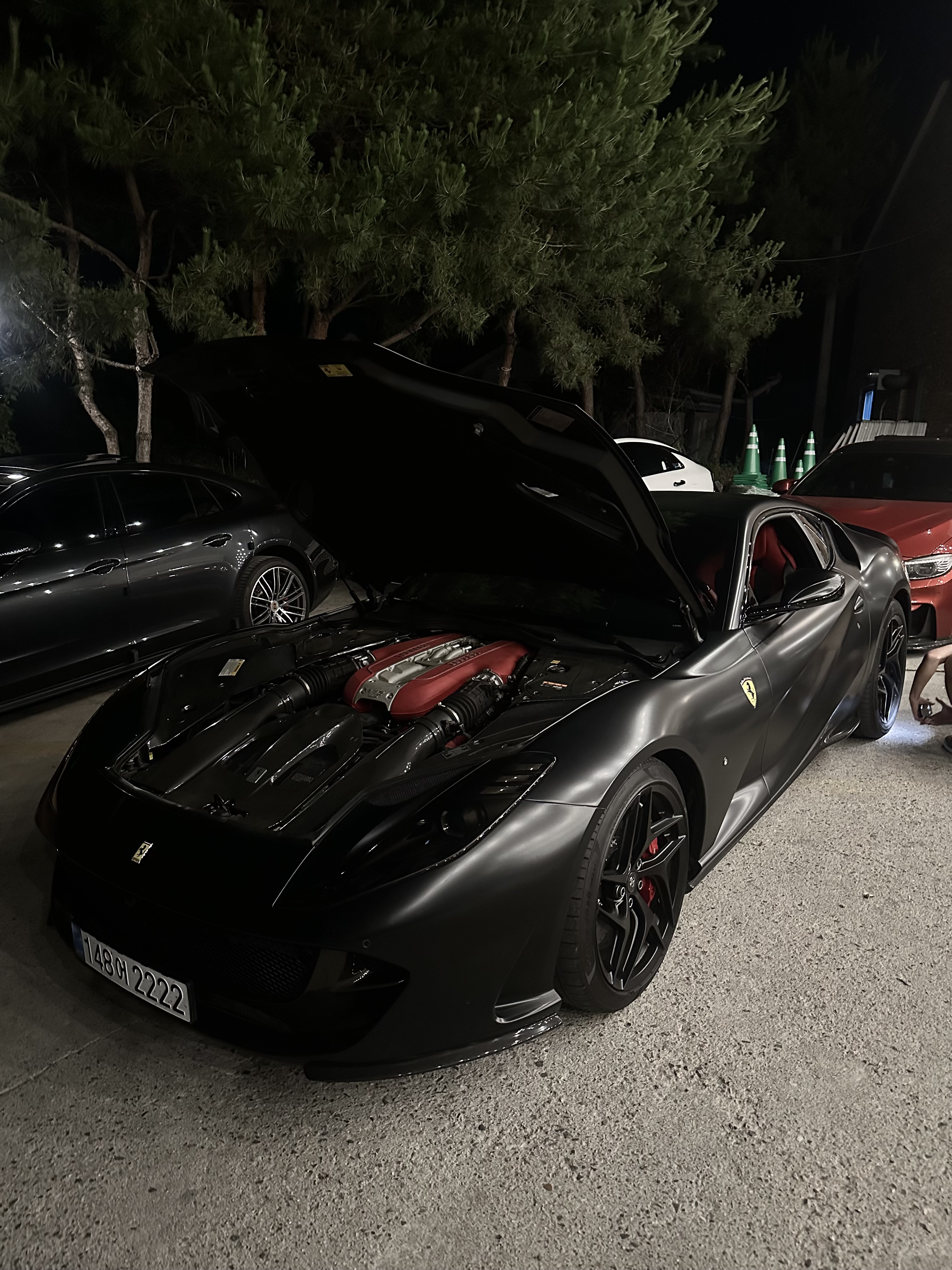 Ferrari 812 Superfast 게시글 이미지