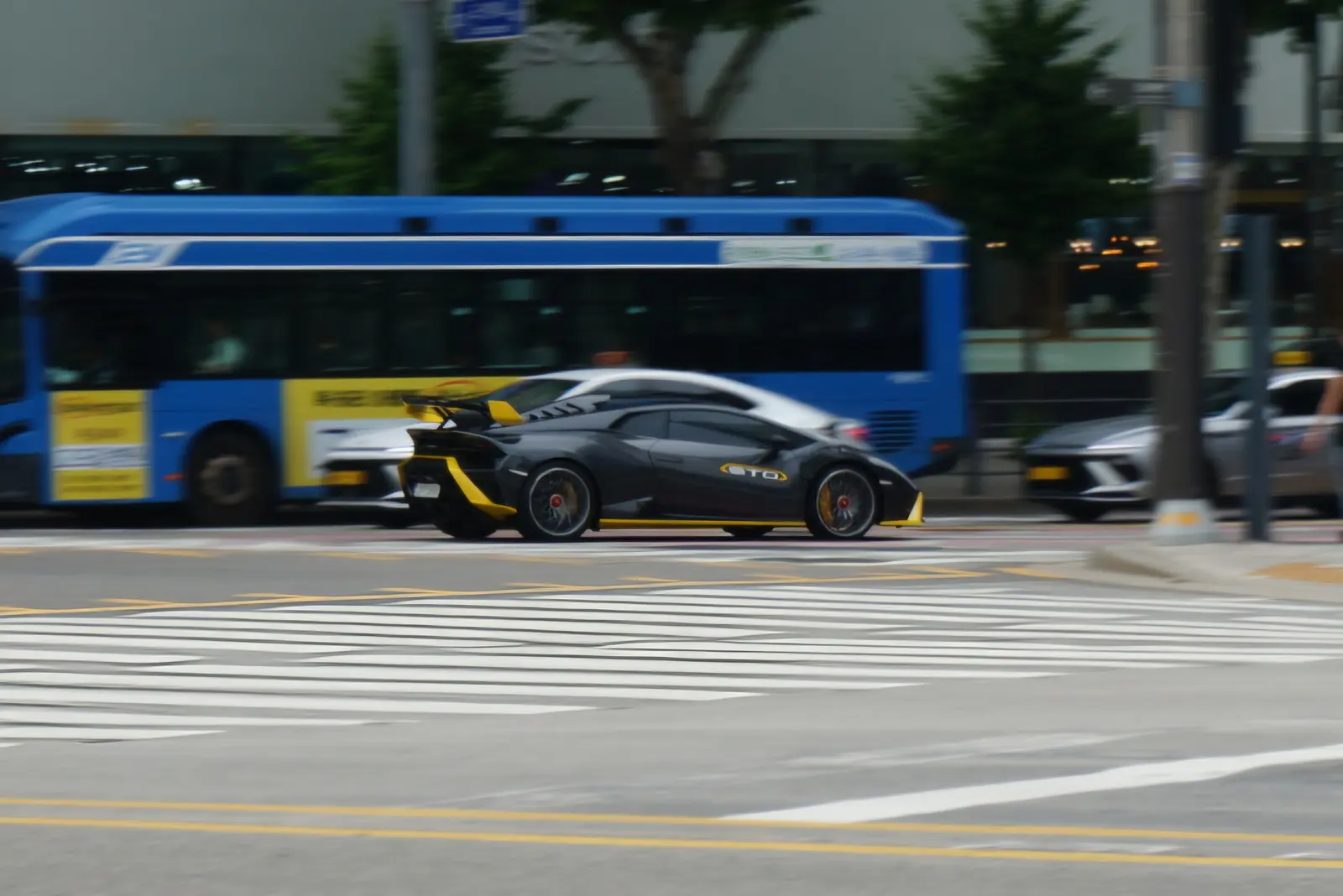Lamborghini Huracan STO 사진 1