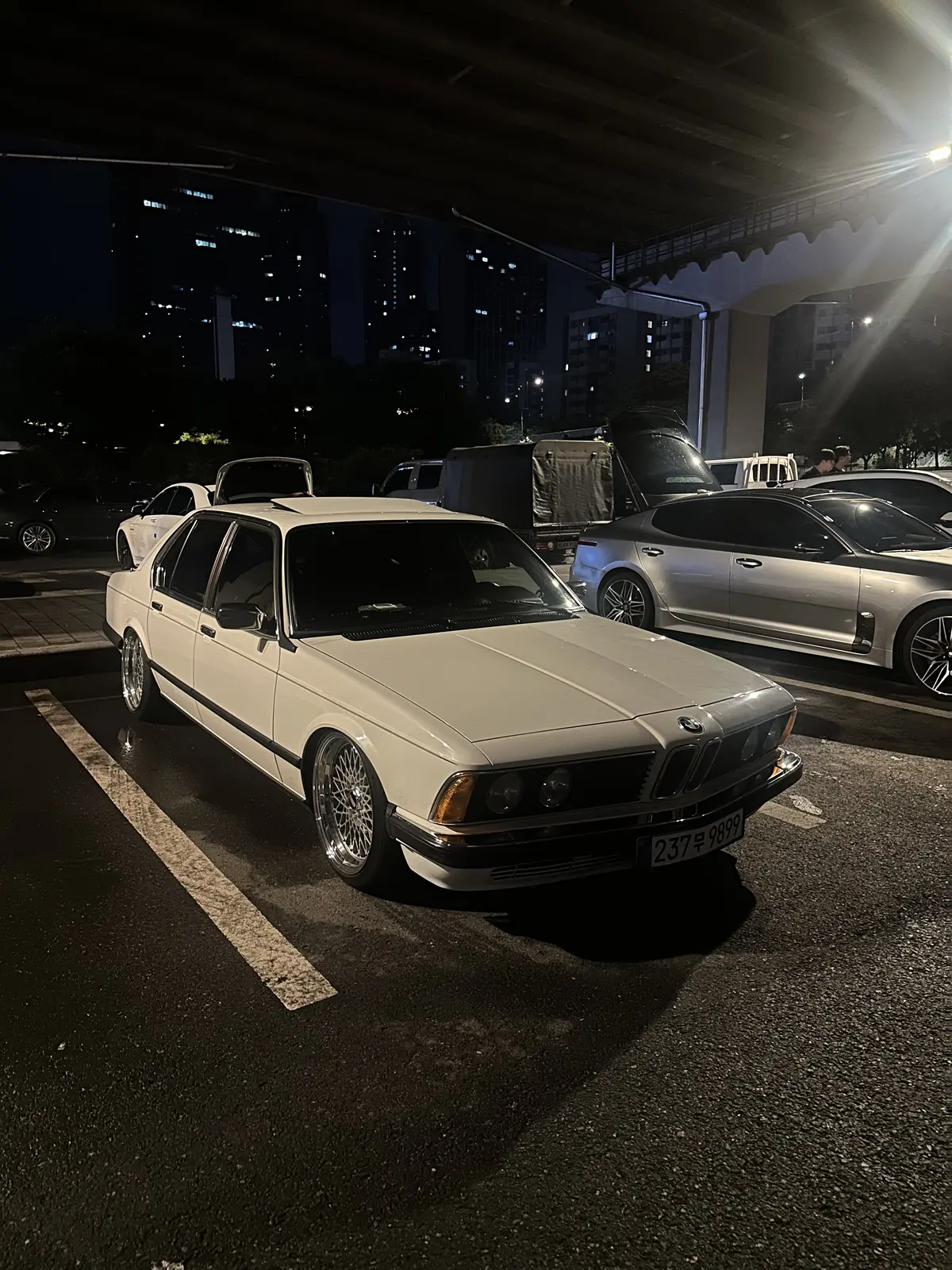 BMW 7 Series (E23) 사진 1