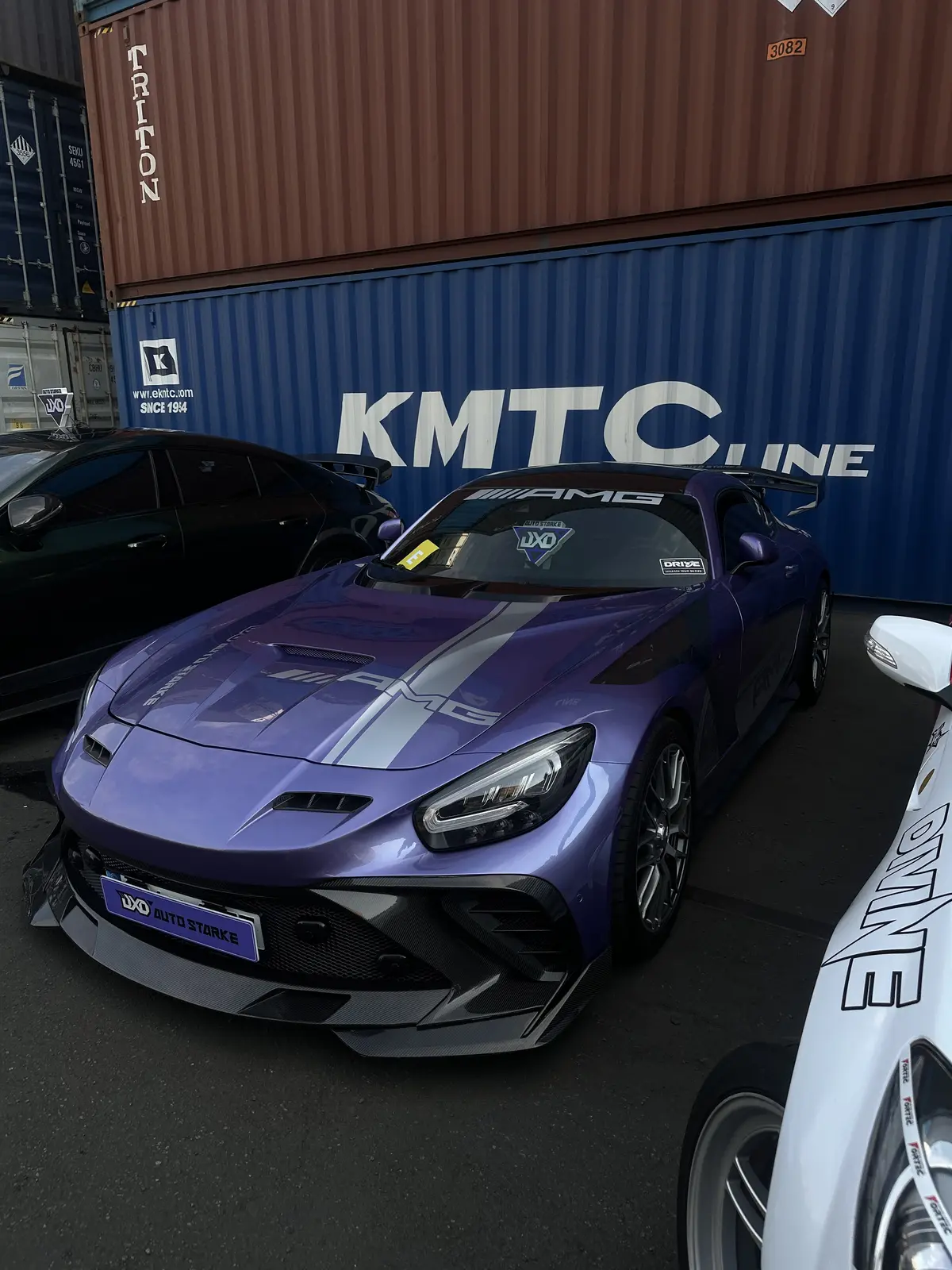 Mercedes-Benz AMG GT 사진 1
