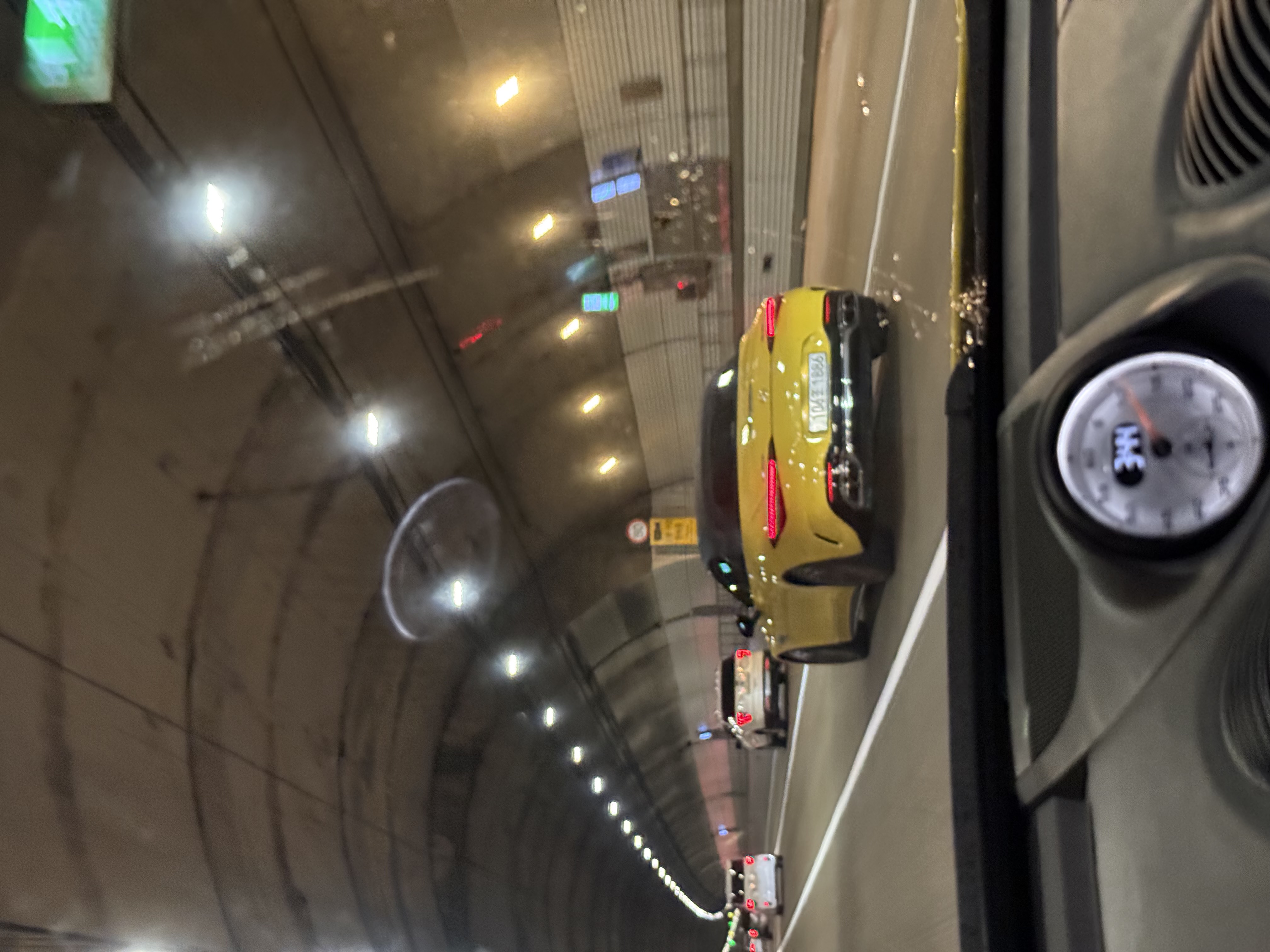 Mercedes-Benz Mercedes-AMG SL 63 SPOT 게시글 이미지