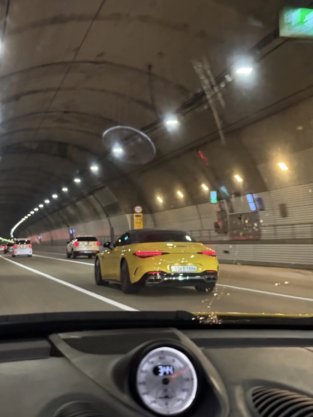 Mercedes-Benz Mercedes-AMG SL 63 사진 1