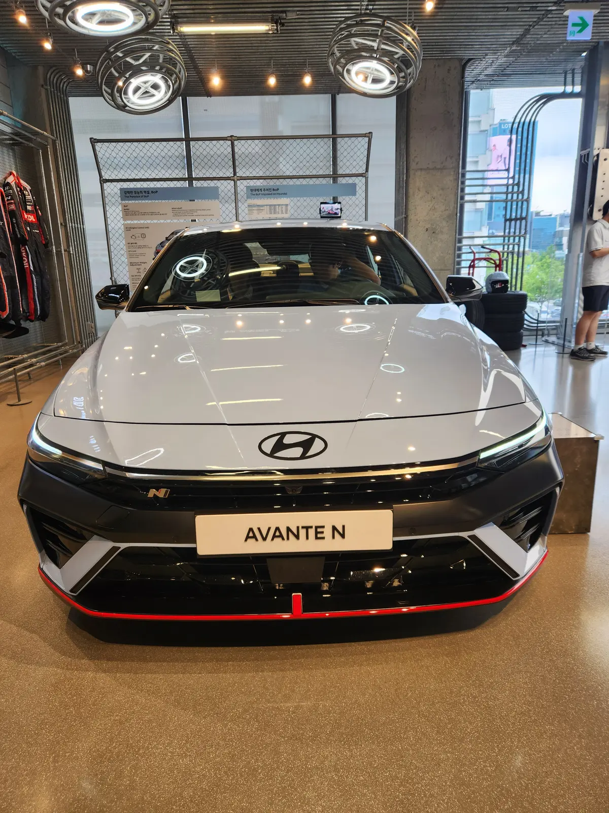 Hyundai Avante N 사진 1